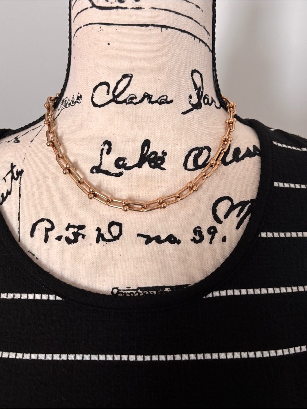 Gold Link Necklace - Elegant Women's Jewelry